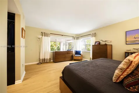 2721 SW 22nd Avenue Coconut Grove FL 33133