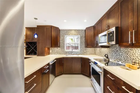 2721 SW 22nd Avenue Coconut Grove FL 33133