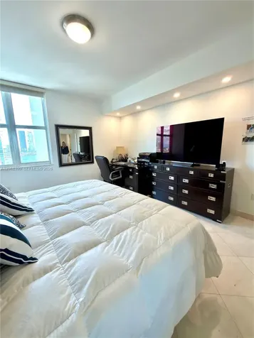 3330 NE 190th Street Aventura FL 33180