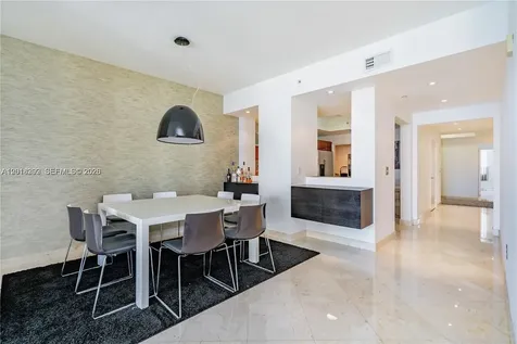 3330 NE 190th Street Aventura FL 33180