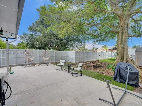 10222 SW 181st Street Miami FL 33157