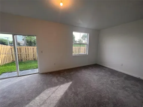 4616 NW 120th Way Coral Springs FL 33076