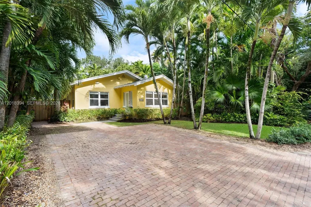 2465 Inagua Avenue Miami FL 33133