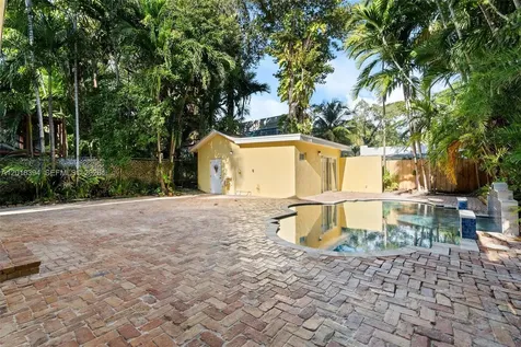 2465 Inagua Avenue Miami FL 33133