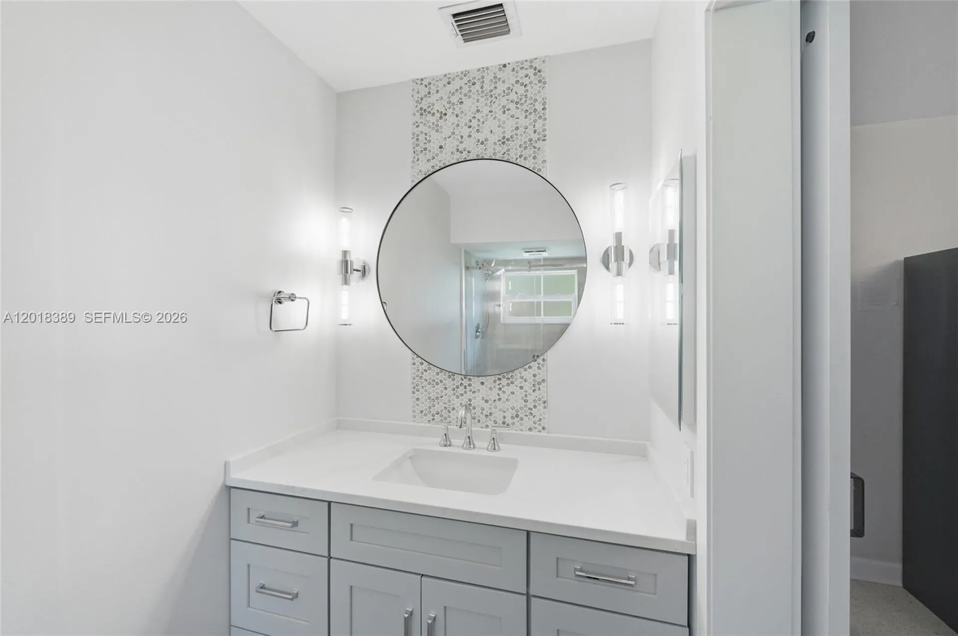 109 S 57th Avenue Hollywood FL 33023