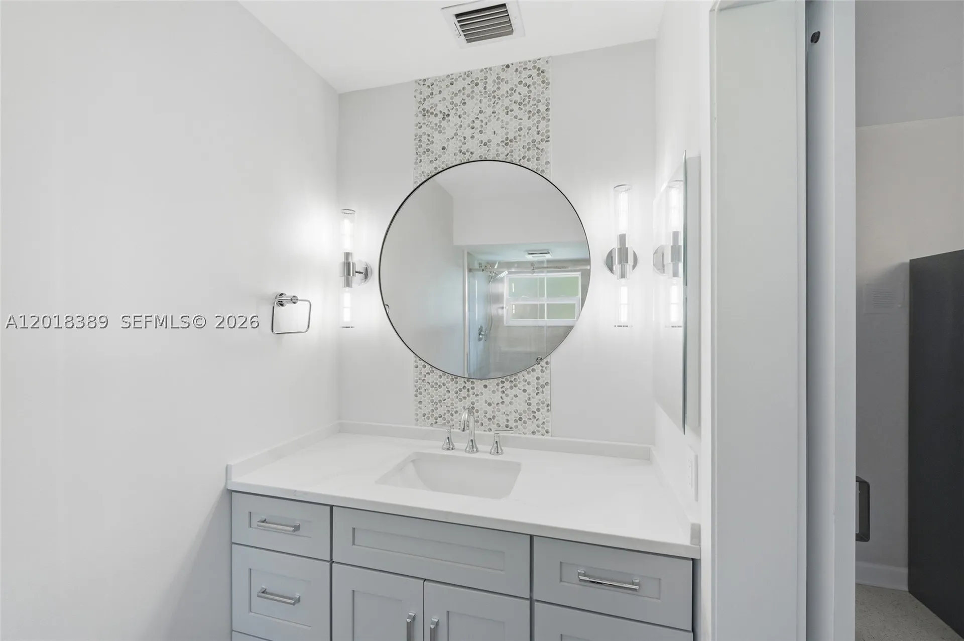 109 S 57th Avenue Hollywood FL 33023