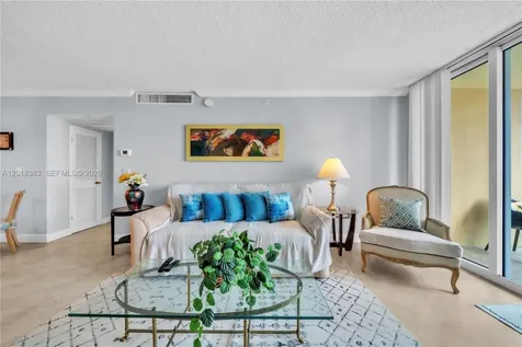 2501 S Ocean Drive Hollywood FL 33019