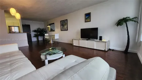 1500 Bay Road Miami Beach FL 33139
