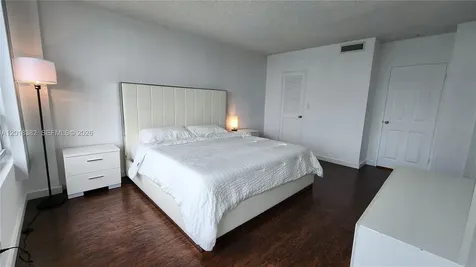 1500 Bay Road Miami Beach FL 33139