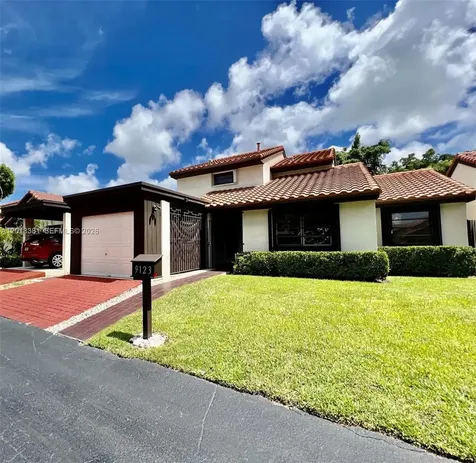 9123 SW 112th Court Miami FL 33176
