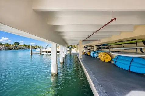 5600 Collins Avenue Miami Beach FL 33140