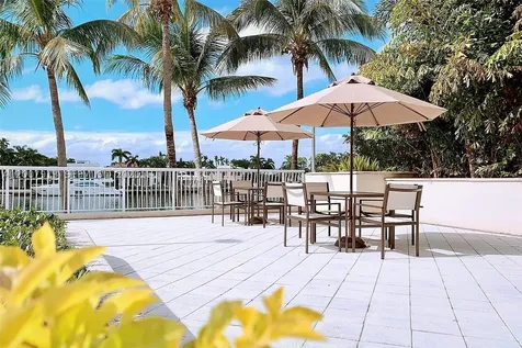 5600 Collins Avenue Miami Beach FL 33140