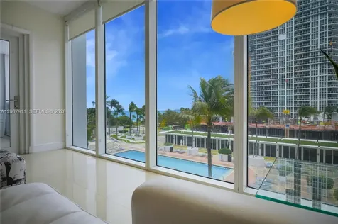 10275 Collins Avenue Bal Harbour FL 33154