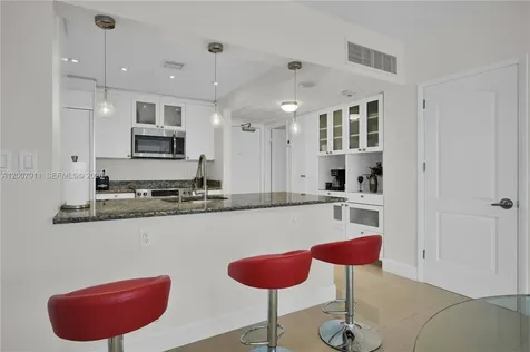 10275 Collins Avenue Bal Harbour FL 33154