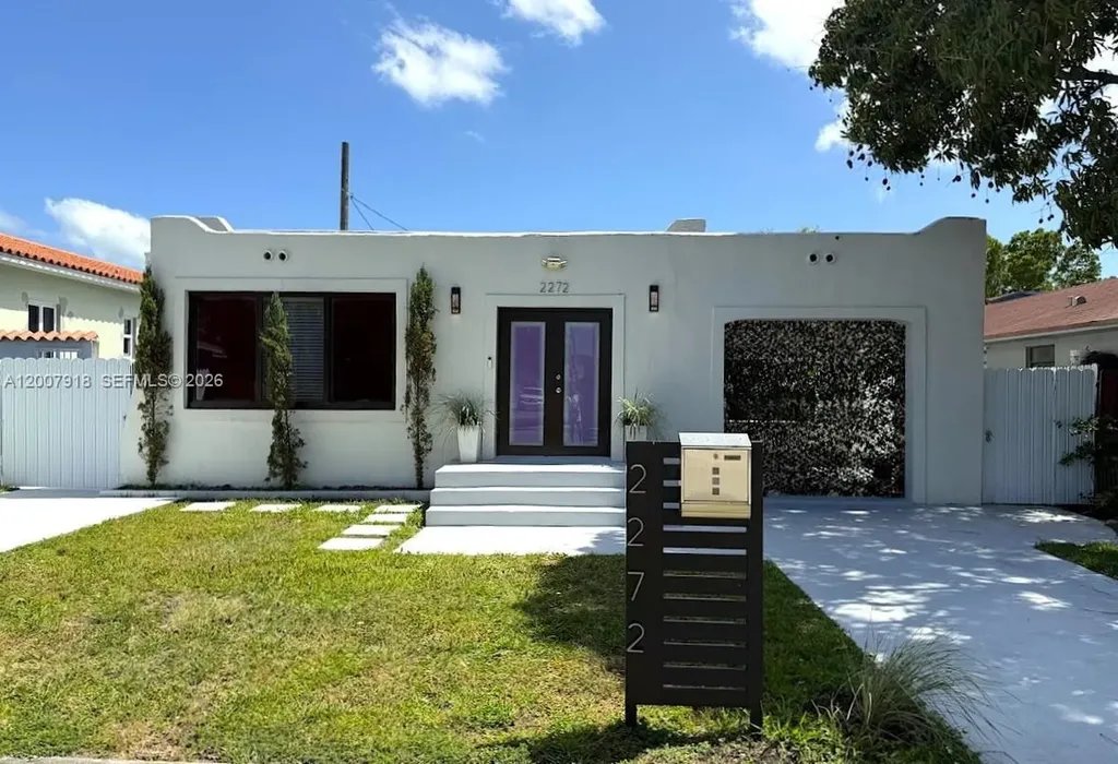 2272 SW 13th Street Miami FL 33145
