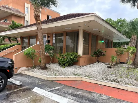 17600 NW 68th Avenue Hialeah FL 33015