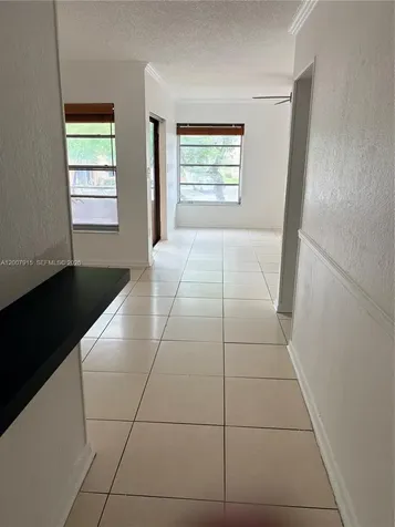 17600 NW 68th Avenue Hialeah FL 33015