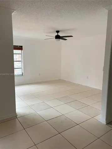 17600 NW 68th Avenue Hialeah FL 33015