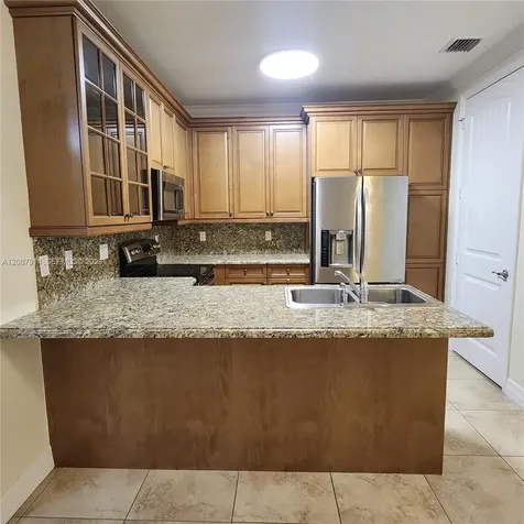 843 S Ocean Boulevard Pompano Beach FL 33062