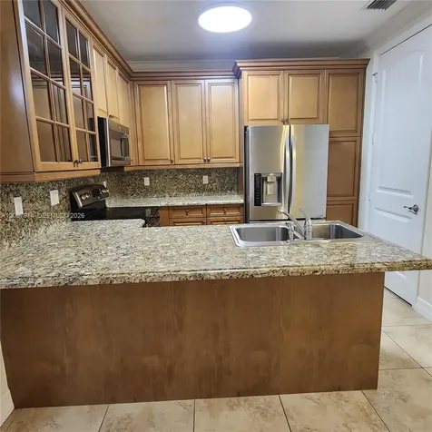 843 S Ocean Boulevard Pompano Beach FL 33062