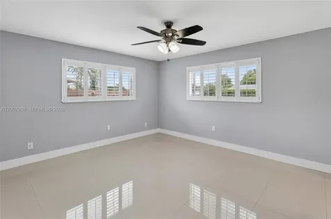 4865 SW 94th Avenue Miami FL 33165