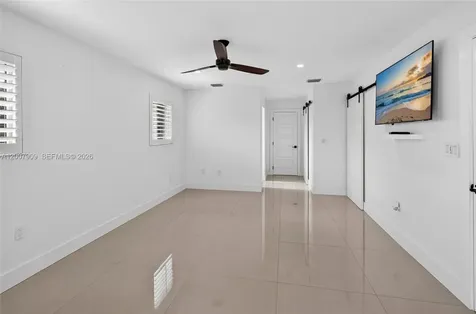 4865 SW 94th Avenue Miami FL 33165