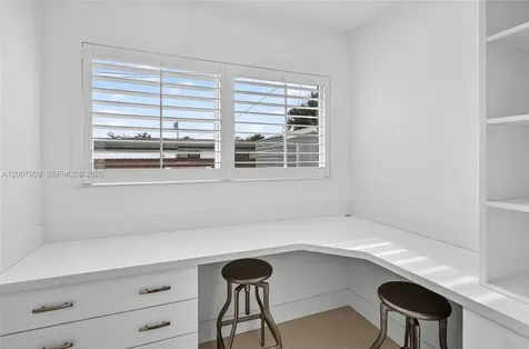 4865 SW 94th Avenue Miami FL 33165