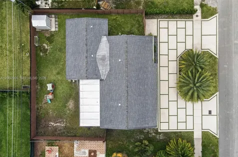 4865 SW 94th Avenue Miami FL 33165