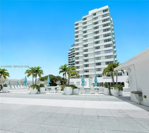 5255 Collins Avenue Miami Beach FL 33140