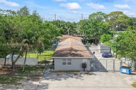 2540 NW 90th Street Miami FL 33147