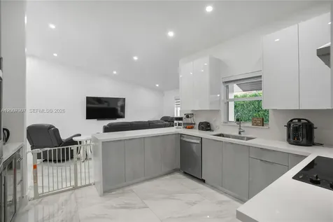 14005 SW 17th Terrace Miami FL 33175