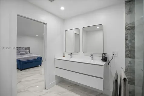 14005 SW 17th Terrace Miami FL 33175
