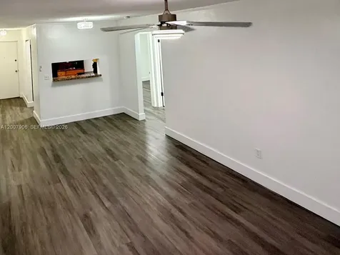 1945 NW 29th Street Miami FL 33142