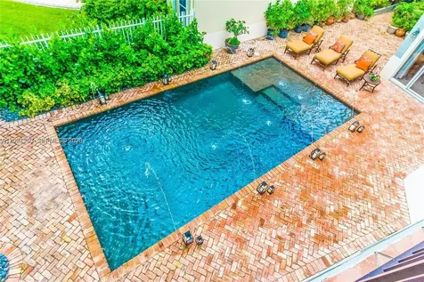 19471 NE 14th Court Miami FL 33179