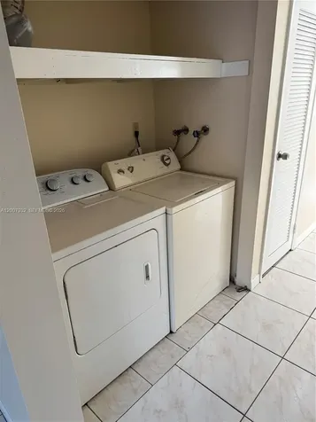 5841 Blueberry Court Lauderhill FL 33313