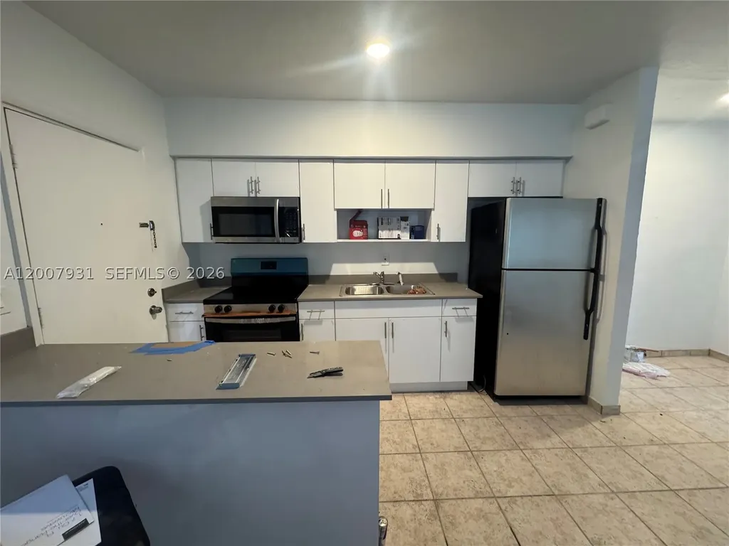 7300 Harding Avenue Miami Beach FL 33141