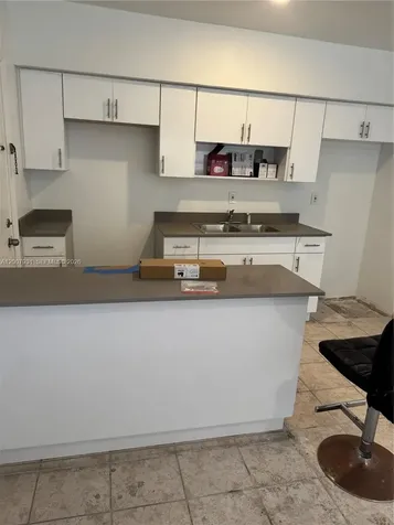 7300 Harding Avenue Miami Beach FL 33141