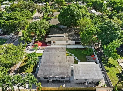 13840 NW 5th Court North Miami FL 33168