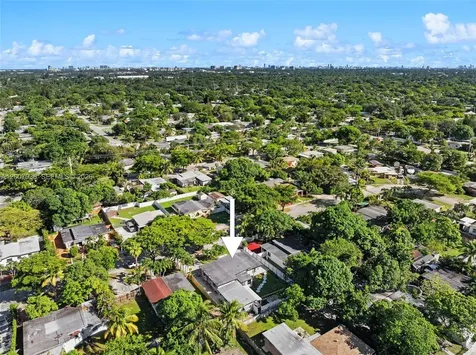 13840 NW 5th Court North Miami FL 33168