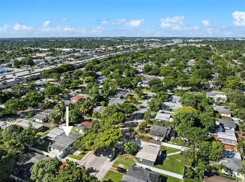13840 NW 5th Court North Miami FL 33168