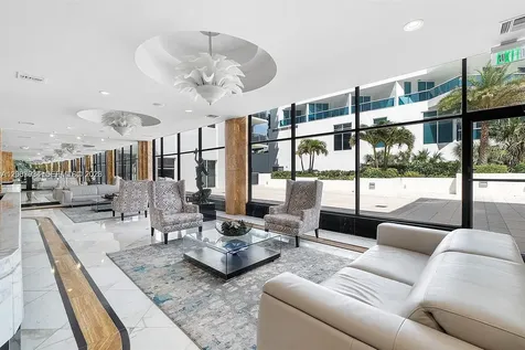 2751 S Ocean Drive Hollywood FL 33019