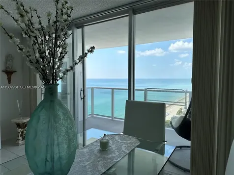 2751 S Ocean Drive Hollywood FL 33019