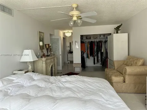2751 S Ocean Drive Hollywood FL 33019