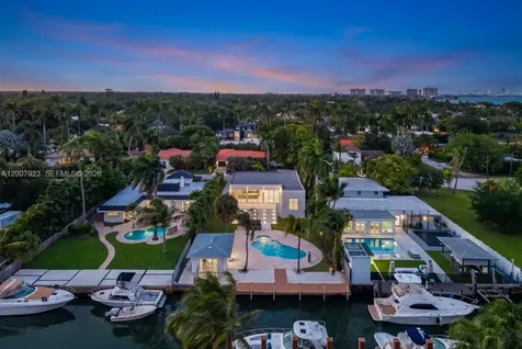 1090 NE 84th Street Miami FL 33138