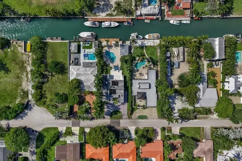 1090 NE 84th Street Miami FL 33138