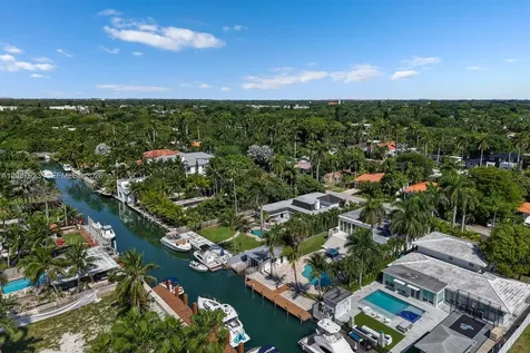 1090 NE 84th Street Miami FL 33138