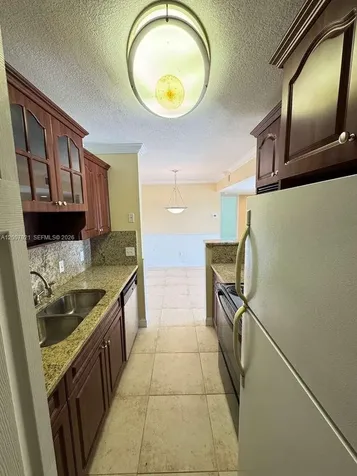 455 Alt 19 S Palm Harbor FL 34683