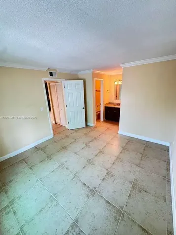 455 Alt 19 S Palm Harbor FL 34683
