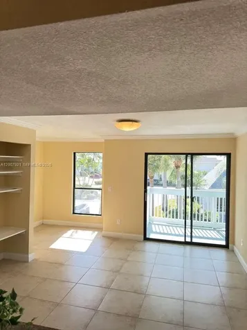 455 Alt 19 S Palm Harbor FL 34683