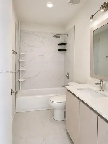 2505 NE 193rd Street Miami FL 33180